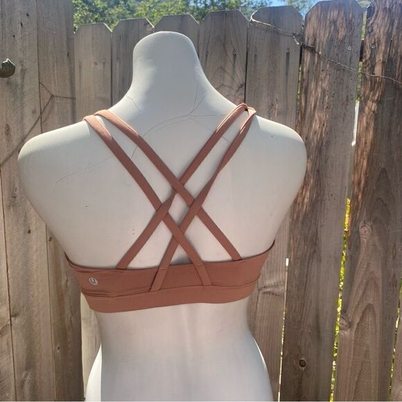 lululemon Energy Bra Medium Support, B-D Cups size 6 - Picture 5 of 10